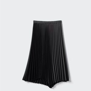 Uniqlo Satin Pleated Skirt